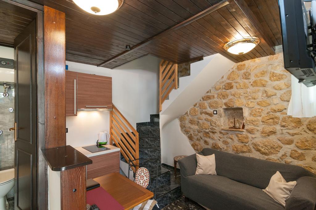 Apartments Larsen 오미스 외부 사진
